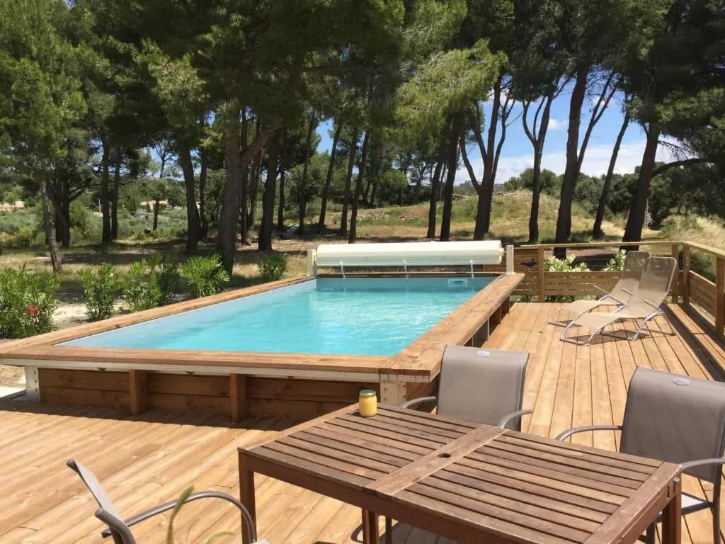Ferme provençale traditionnelle avec piscine privée, dans un site naturel exceptionnel en campagne de Maussane les Alpille...