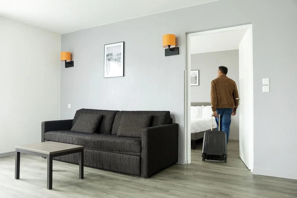 Aparthotel Adagio Access Orleans - Photo 3