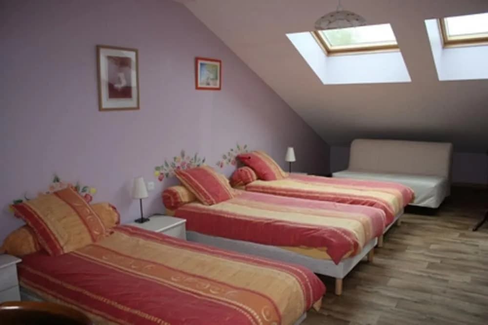 Chambres d'Hôtes La Fraiseraie - Photo 3