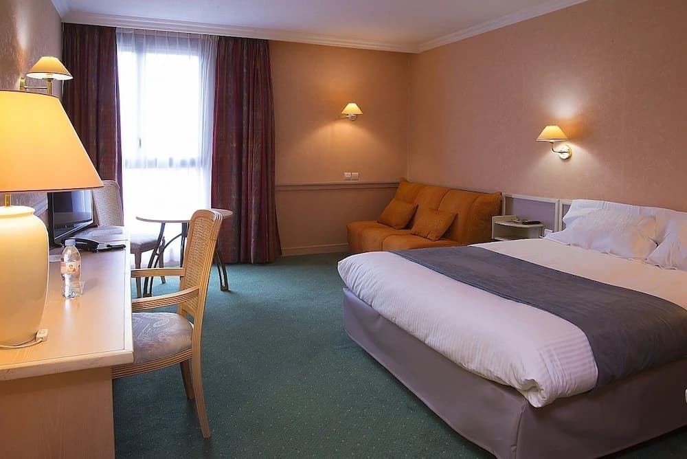 Hotel Logis de Lyon Est - Photo 3