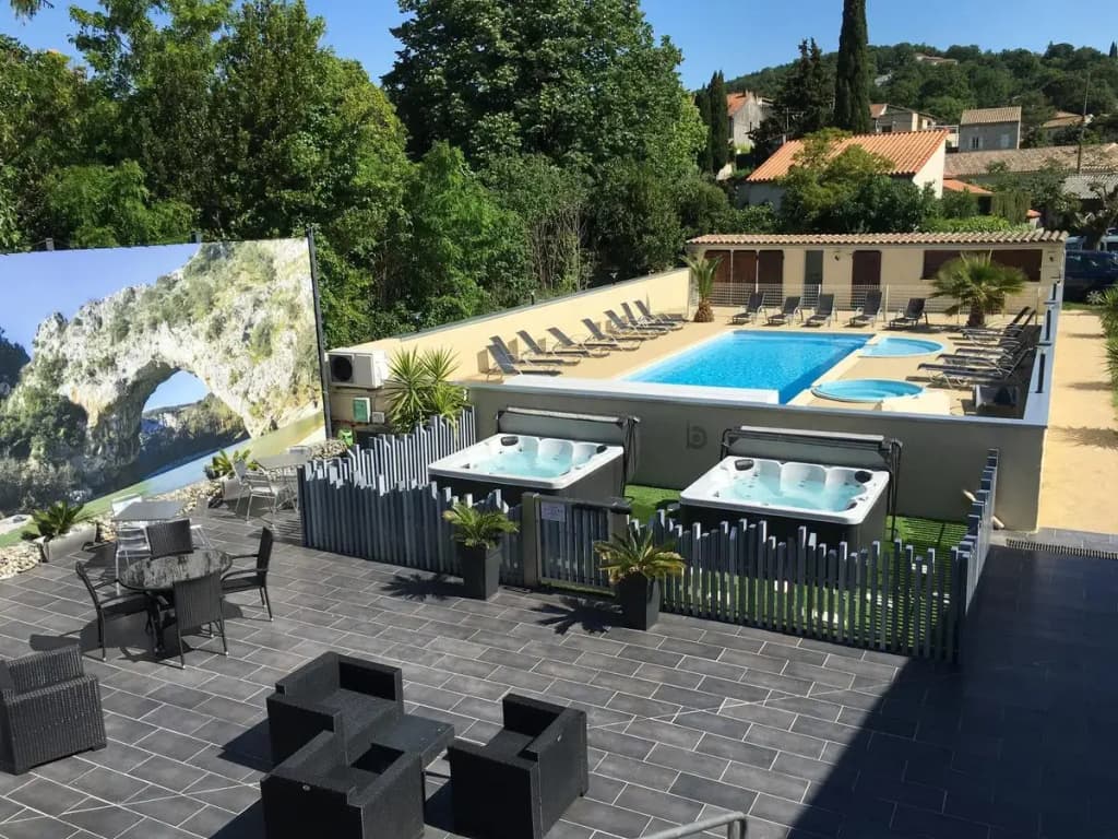 Logis Hotel Bellevue - Miniature 8