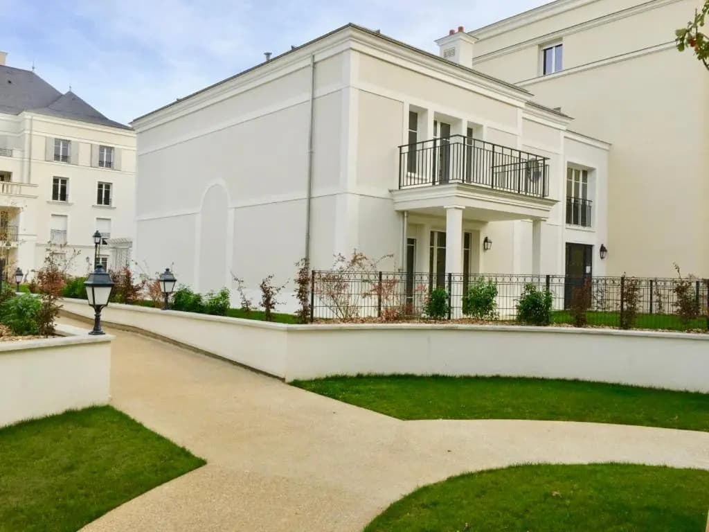 Dream Apartments - Photo 1