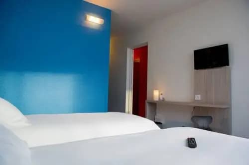 Hôtel des 4 Ours - Photo 3