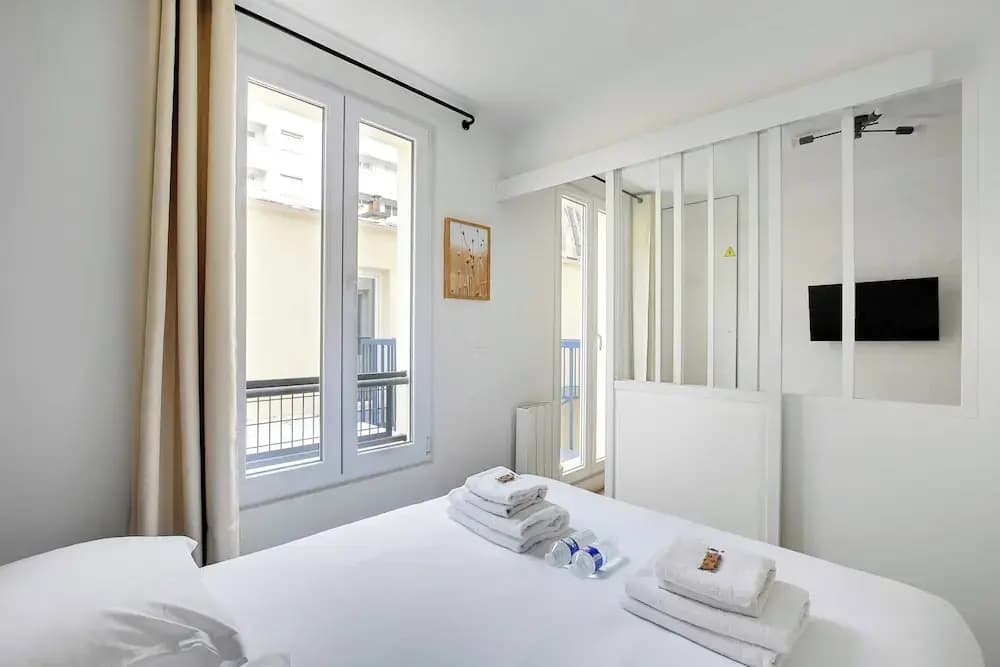 Newly Renovated Appartement Hotel Residence - Photo 2