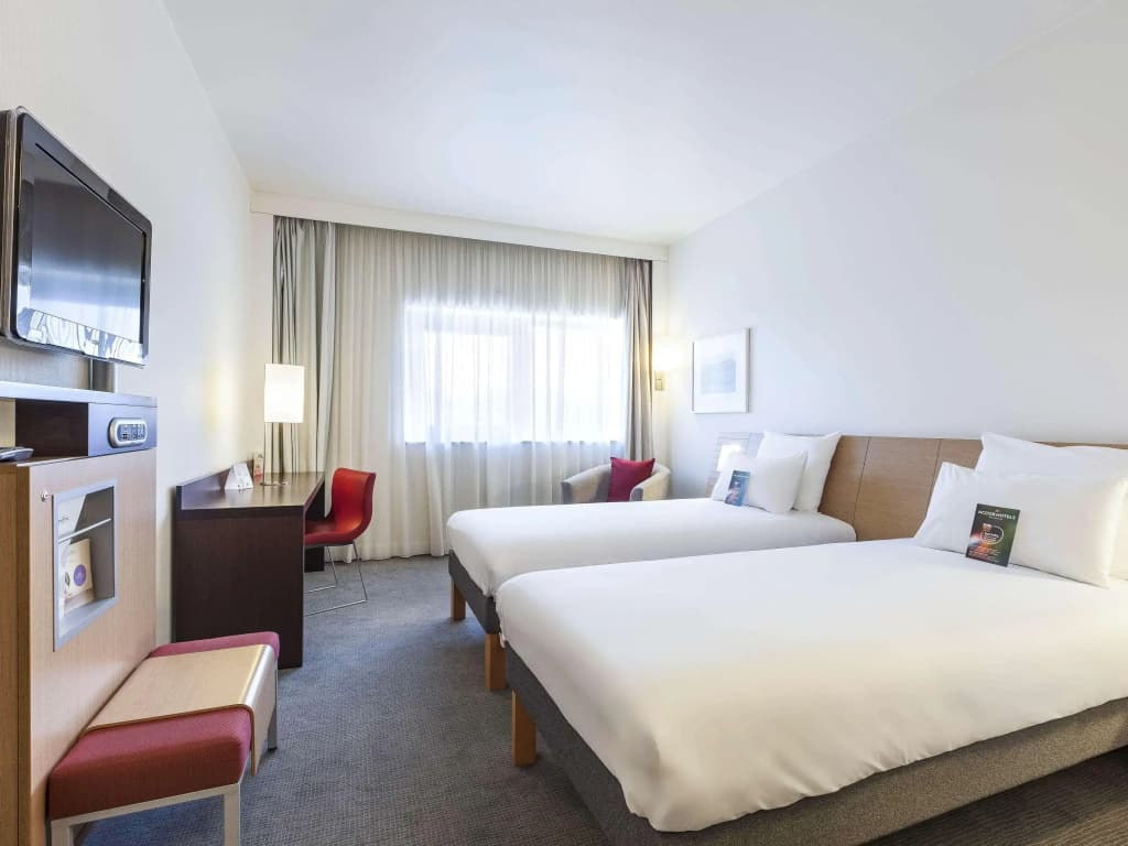 Novotel Lens Noyelles - Photo 2