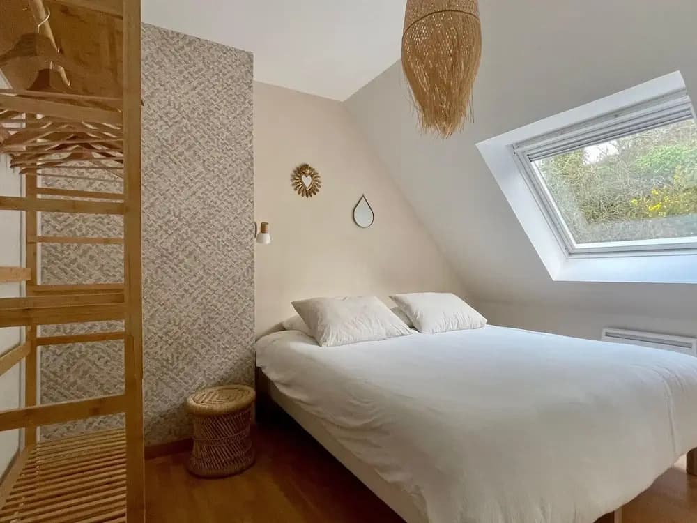 Holiday Home in Terenez With Sea Views - Photo 1