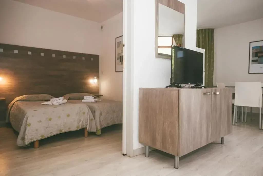 Terres de France - Appart'Hotel le Splendid - Photo 2