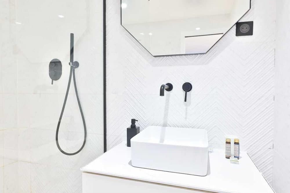 Comfort & Design for 10p - 5min From the Marais - Miniature 7