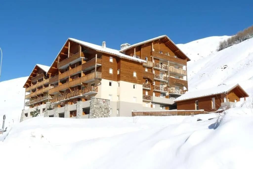 Appartement lumineux avec une belle vue montagne - Miniature 7