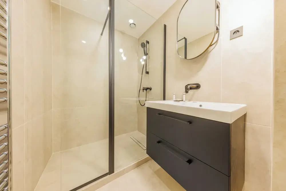 Elegant Apartment - 2br/6p - Sentier - Miniature 8