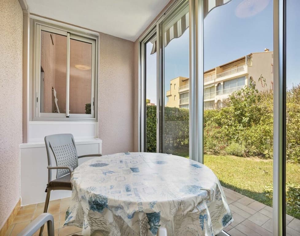 Coastal Charm in Agde - Miniature 7