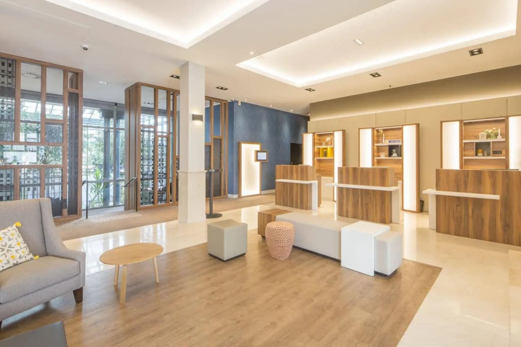 Hôtel l'Elysée Val d'Europe - Photo 2