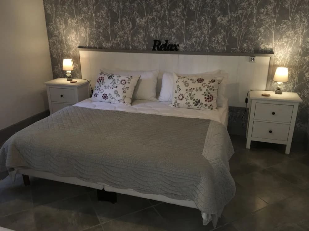 Moulin du Fontcourt Riverside Apartment - Photo 3