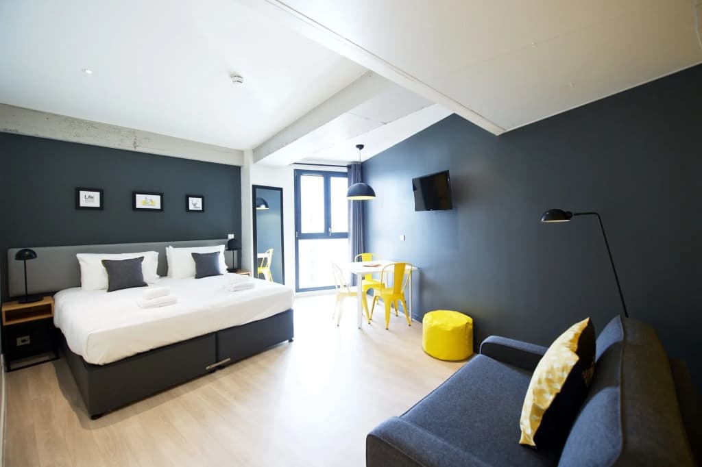 Staycity Aparthotels, Lyon Rue Garibaldi - Photo 3