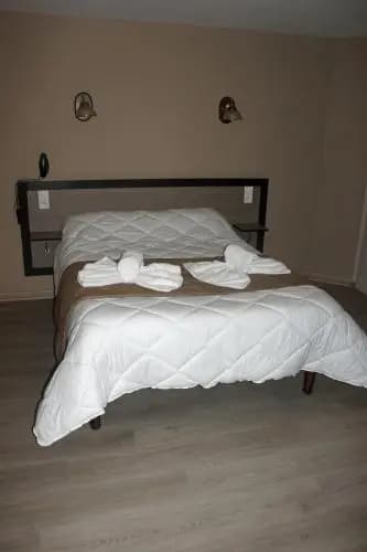 Hotel Restaurant Martinez - Photo 2