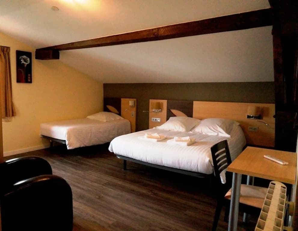 Hotel Bellevue - Photo 3