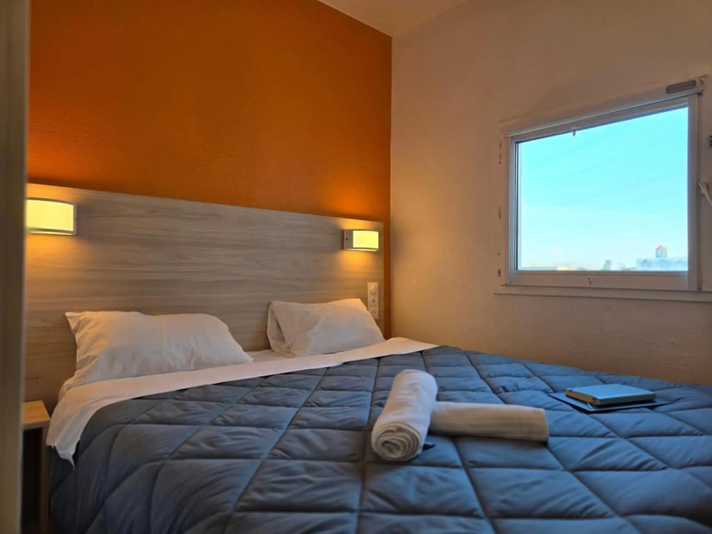 Hotel Premiere Classe Valence - Bourg Les Valence - Photo 4