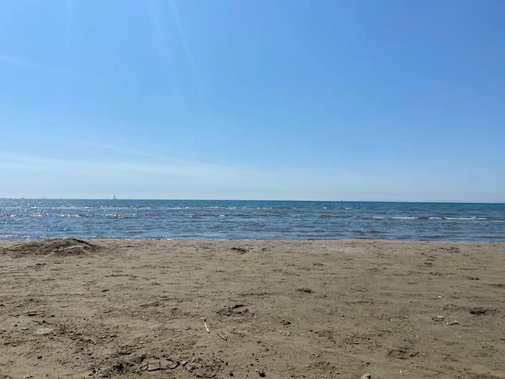 Studio cabine bord de plage 5 personnes - Miniature 6