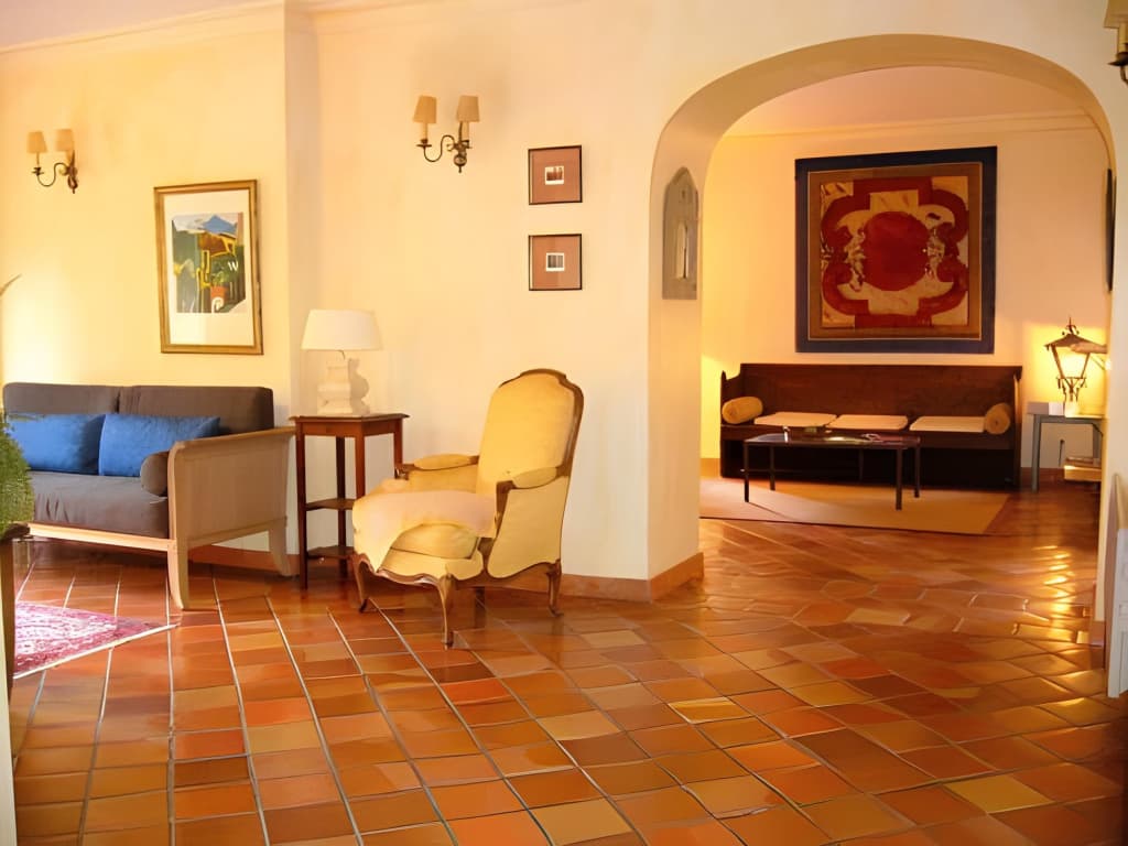Hôtel Le Mas Trilles - Miniature 8