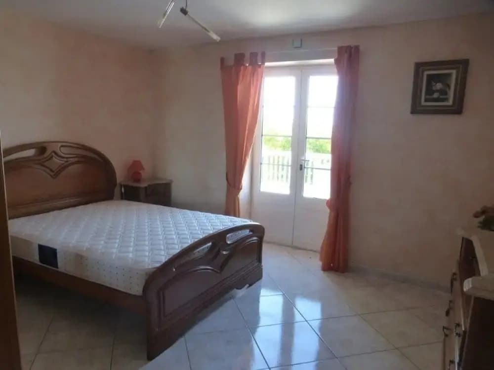 Spacious Holiday Home in Monsegur With Pool - Photo 3