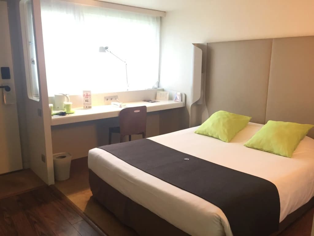 Hotel Campanile Nantes Ouest - Saint Herblain - Photo 3