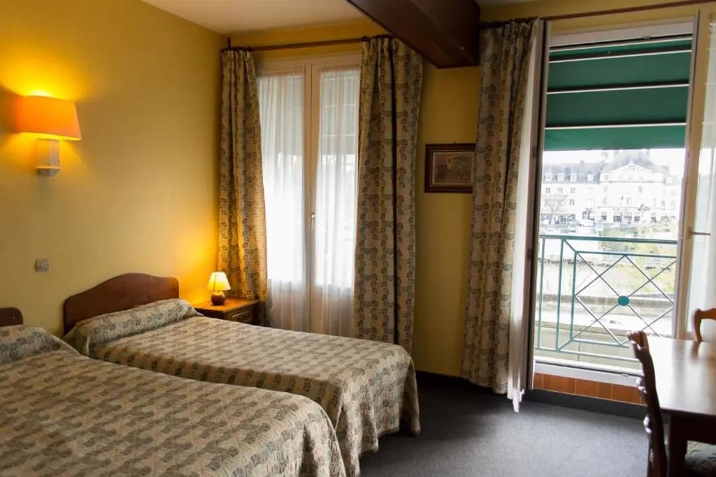 Hôtel de Flandre - Photo 2