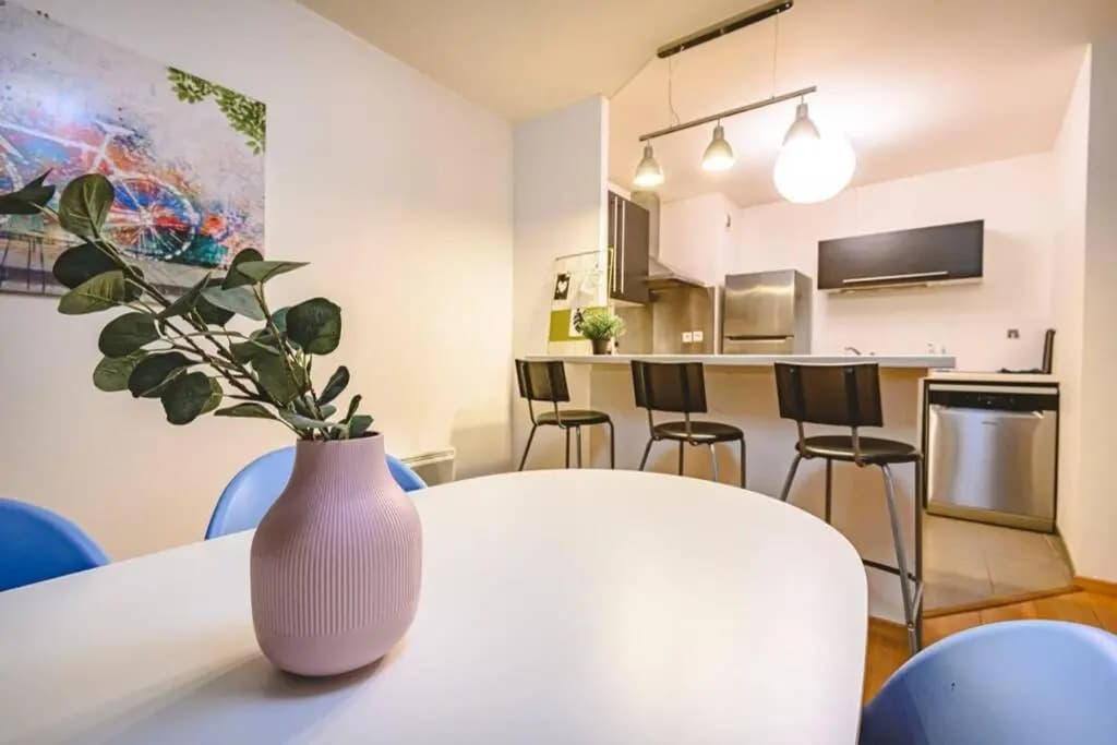 CAMILLE - Appartement avec extérieur - Photo 3