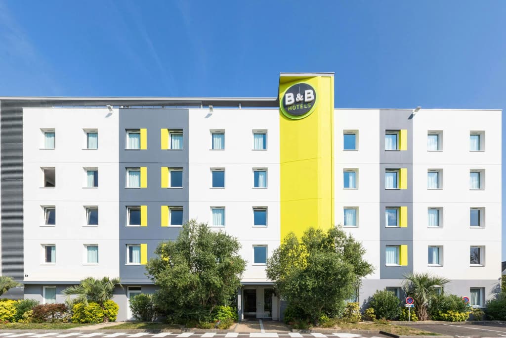 B&B HOTEL Rennes Ouest Villejean - Photo 1