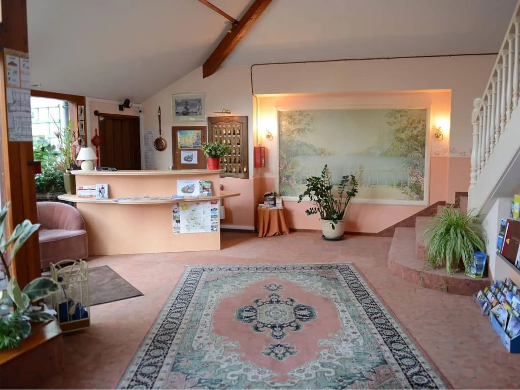 Best Western Flers Centre Gare - Photo 2