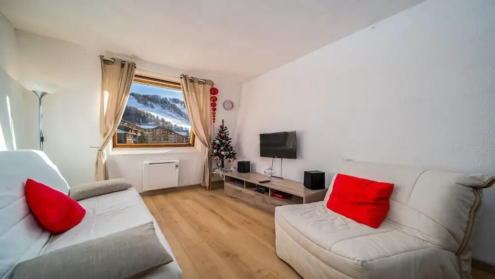 Studio in Allos With Stunning Mountain Views - Photo 3