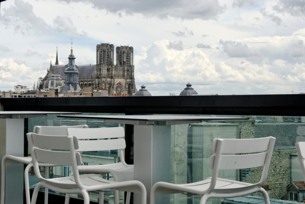 Holiday Inn Reims Centre by IHG (Chambres Rénovées) - Miniature 8
