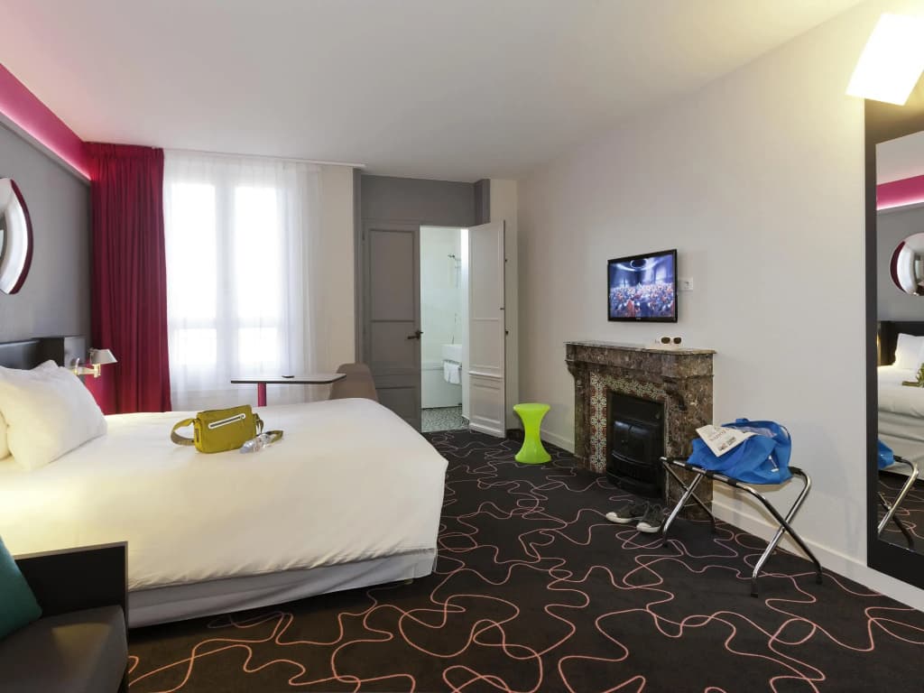 ibis Styles Roanne Centre Gare - Photo 2