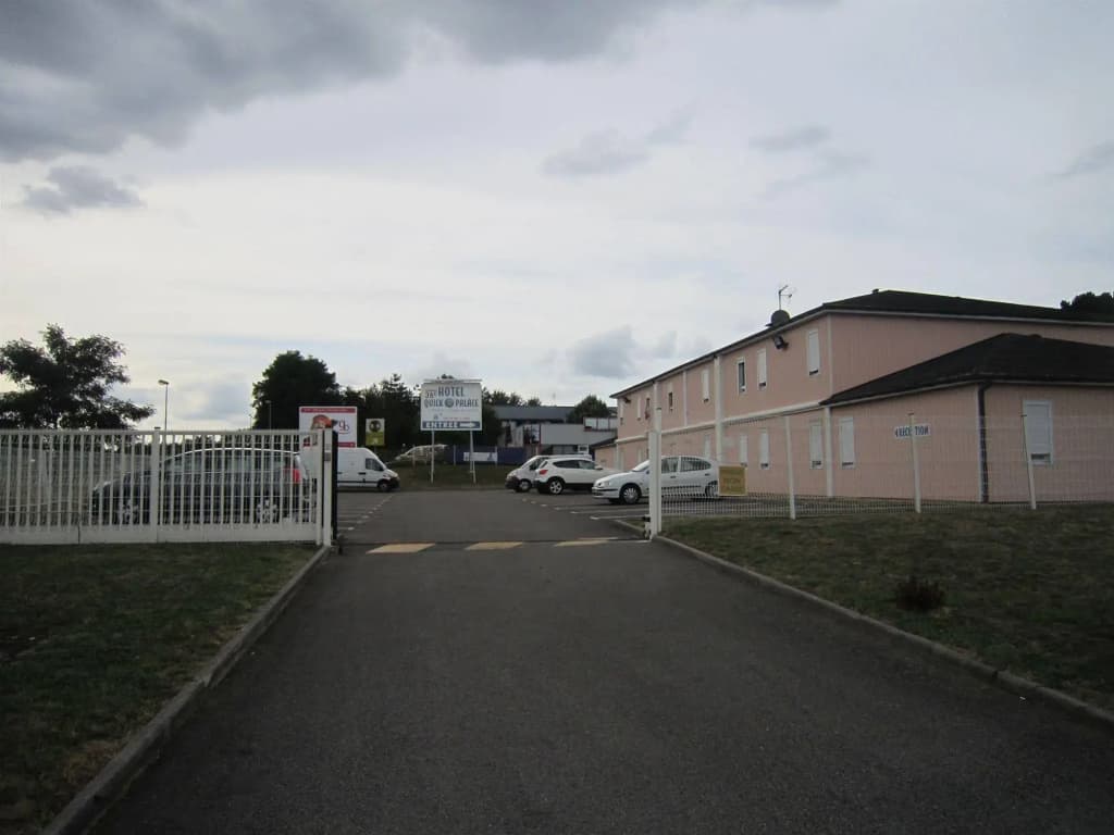 Quick Palace Nantes La Beaujoire - Miniature 7