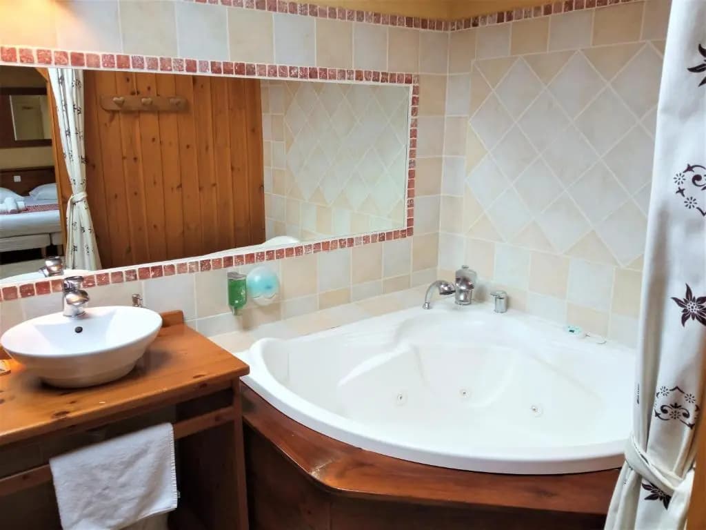 Hotel Mont Thabor - Miniature 8