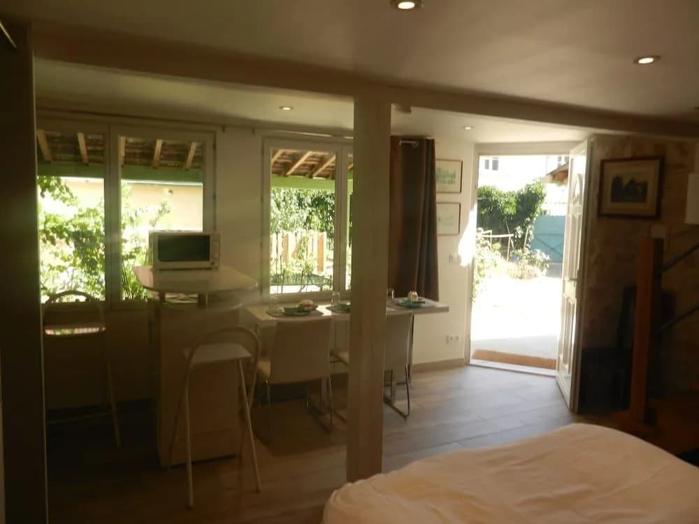 La Gueriniere Guest House - Photo 5