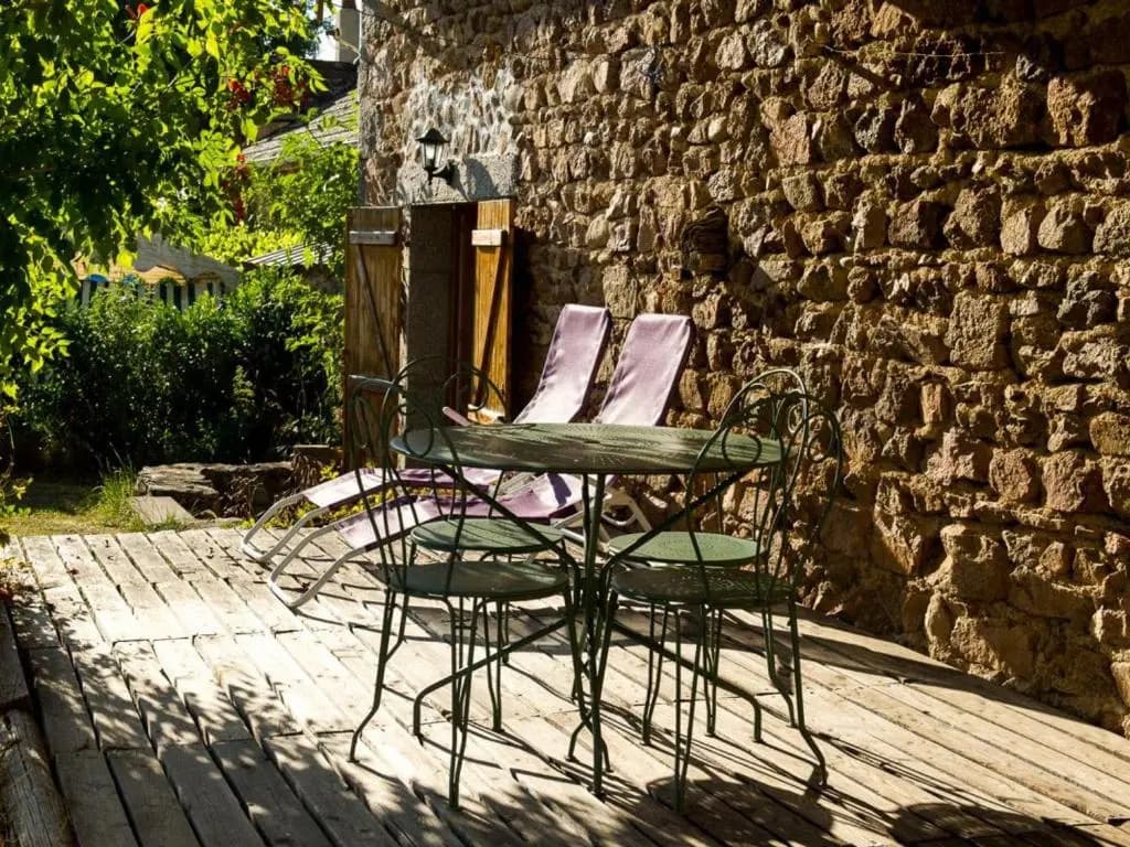 Gîte Châtel-Montagne, 3 pièces, 4 personnes - FR-1-489-47 - Miniature 8