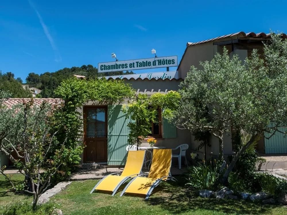 Le Grand Jardin - Photo 1