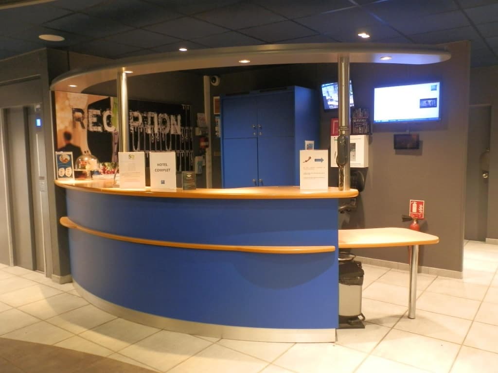 ibis budget Toulouse Centre Gare - Photo 2