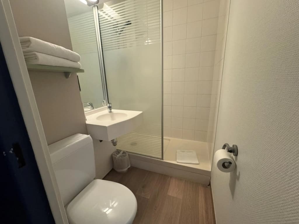 ibis budget Rouen Sud Zenith - Miniature 7