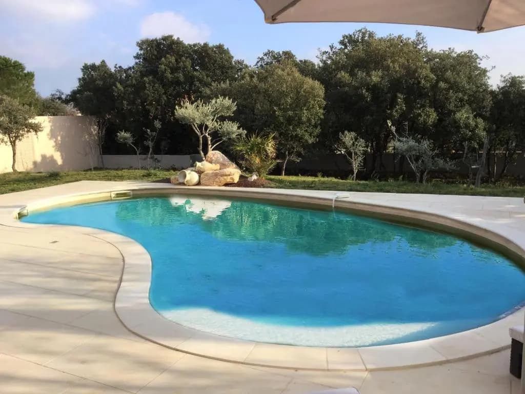 Très Jolie Villa Contemporaine Avec Piscine Chauffée, Proche du Centre Village D'Aureille, Au Cœur Des Alpilles, 4 Personn...