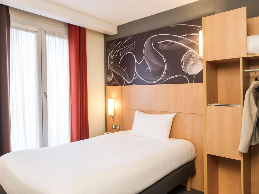 ibis Paris Vaugirard Porte de Versaille - Photo 3