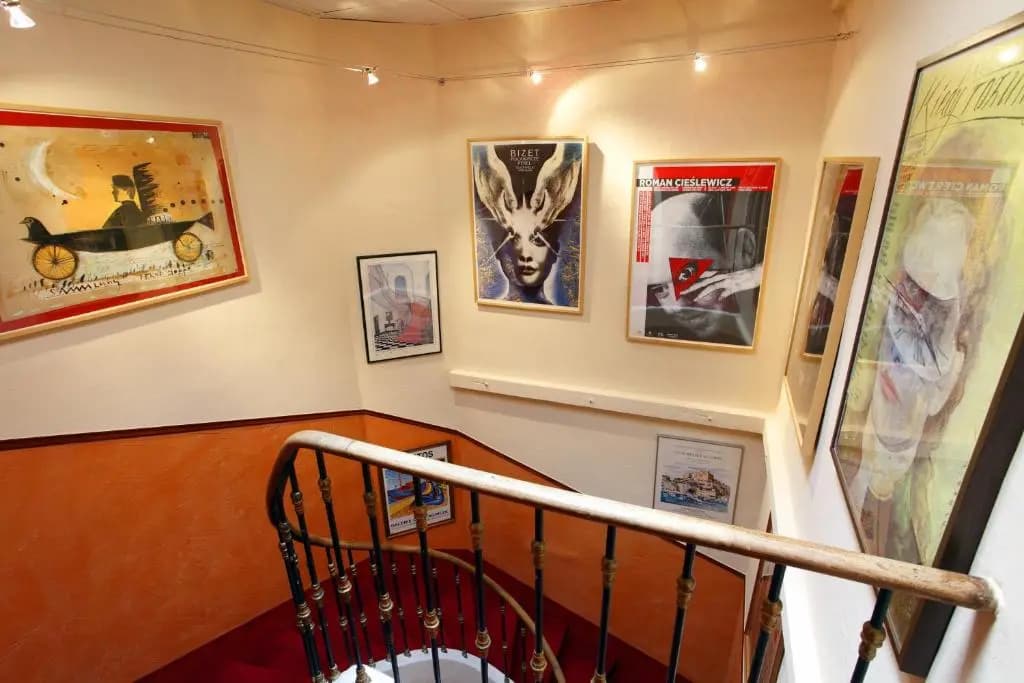 Hotel Le Colbert - Miniature 8