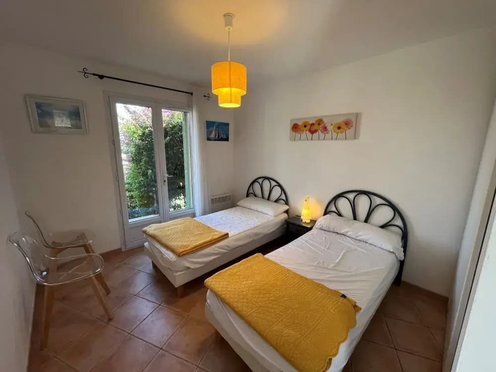 Superb Villa With sea View and Private Pool - Photo 2