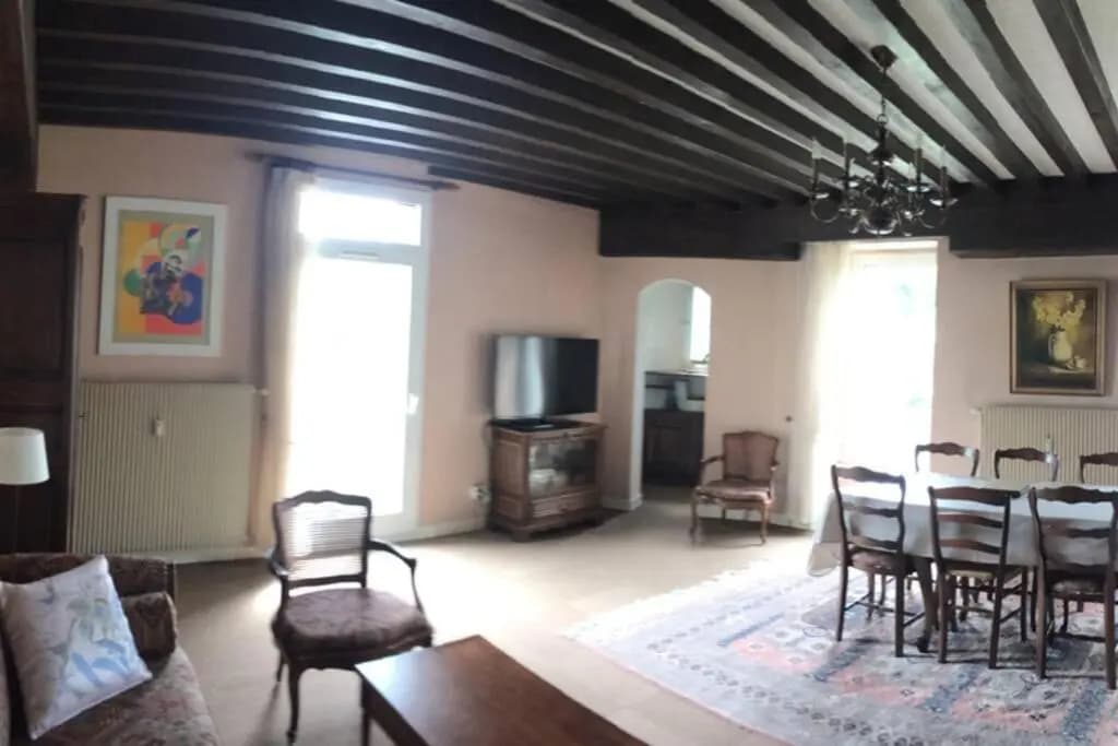Appartement spacieux 78m2 plein centre, balcon, jusqu’à 6 personnes - Miniature 6