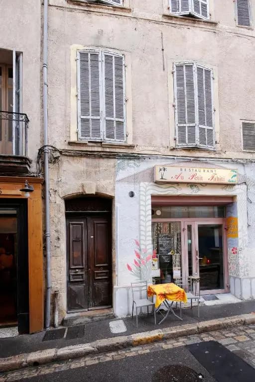 studio a 2 minutes du cours Mirabeau - - Photo 1