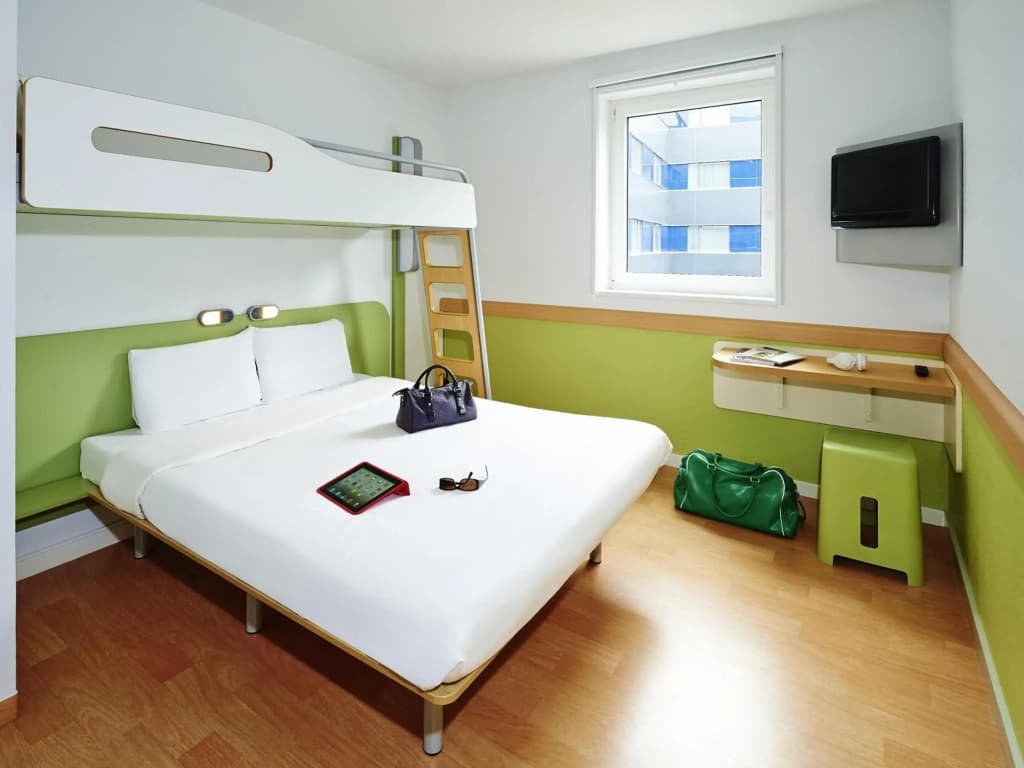 ibis budget Hyères Centre Ville - Photo 3