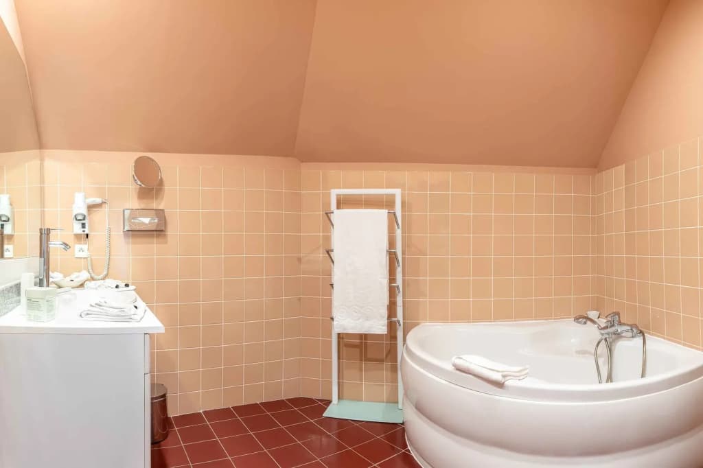 Manoir de la Poterie & Spa - Miniature 8