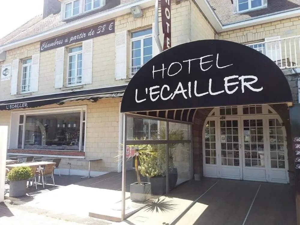Hotel L'Ecailler - Photo 1