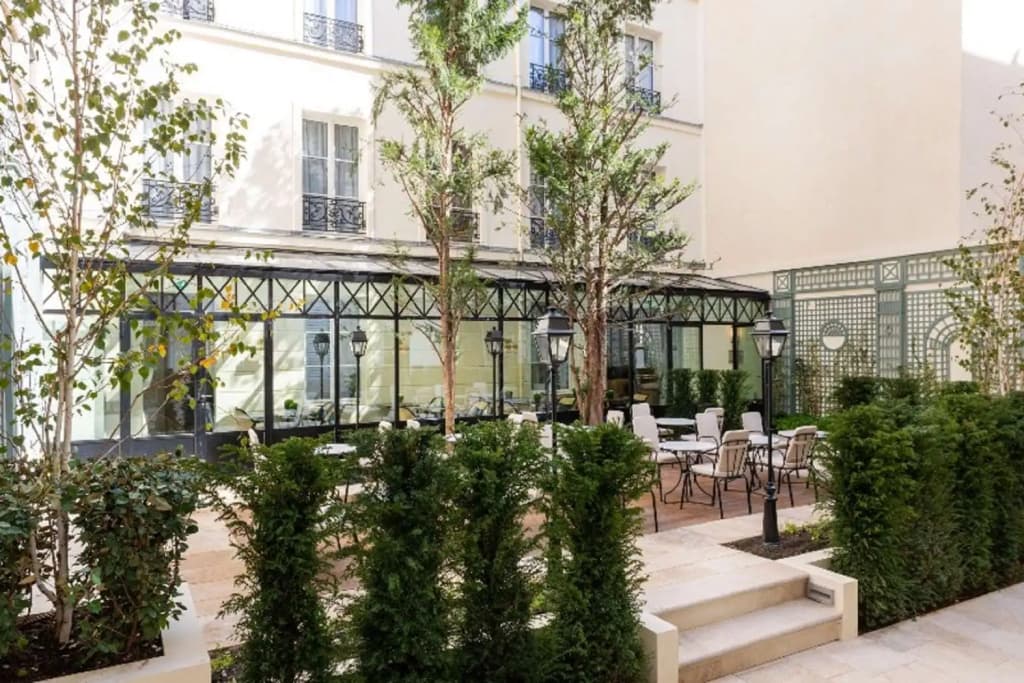 Hotel Lord Byron - Photo 1