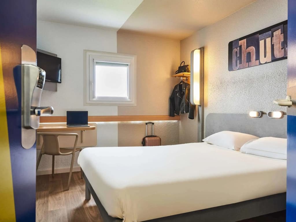 ibis budget Versailles Chateau Saint Cyr - Photo 3